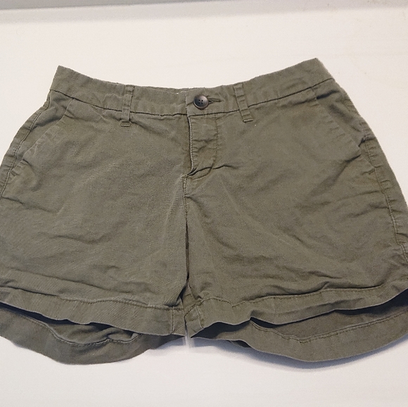 Old Navy Pants - Old Navy Army Green Shorts